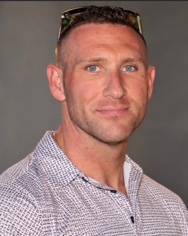 Coach Photo